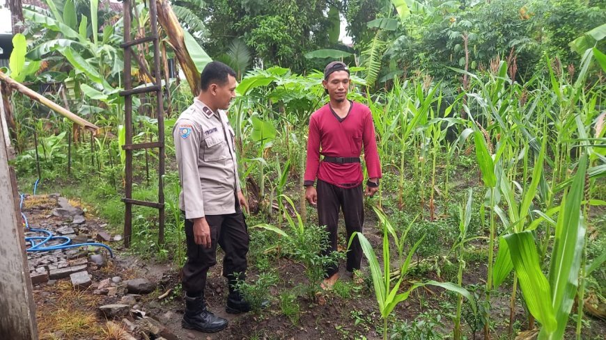 Bhabinkamtibmas Edukasi Warga Pentingnya Ketahanan Pangan Keluarga